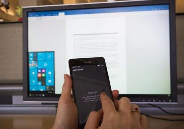 Microsoft Lumia 950: как работает Continuum через беспроводную связь